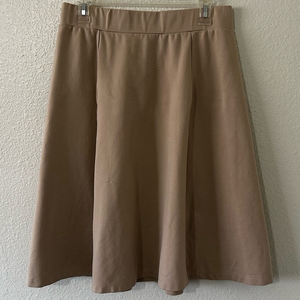 🌻3 for $13🌻 Urban Coco | Classic Kahki Tan Beige Women's Knit Skirt Size Large